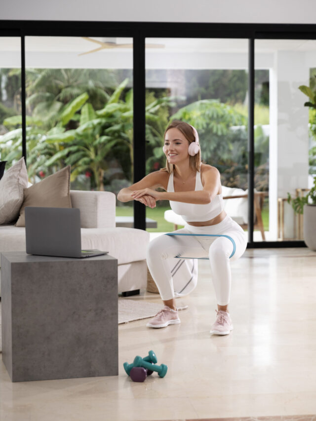 full-shot-woman-working-out-with-band